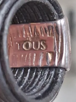 Anillo Tous Negro y Plateado con Caja