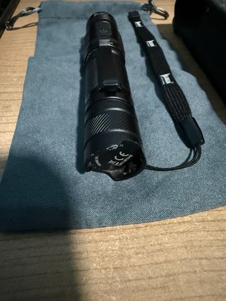 Linterna Wuben TO40r