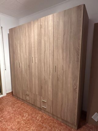 Oferta en Armario 4 Puertas en 3 COLORES!