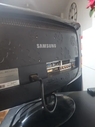 Samsung TV 22 pulgadas