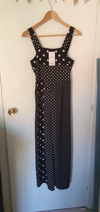 Mono Miss Selfridge lunares