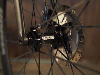 MEGAMO RAISE 10 (2023) talla 54