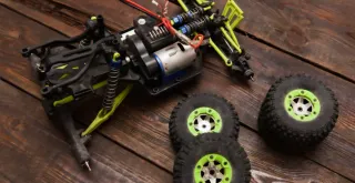 MECÁNICO DE RADIOCONTROL