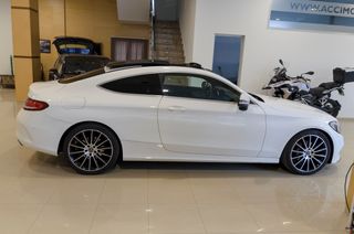 Mercedes-Benz Clase C 220D COUPE 9G AMG