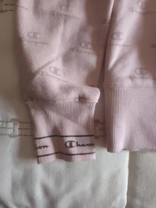 Sudadera Champion Rosa Logo Repetido