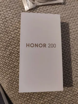 Honor 200
