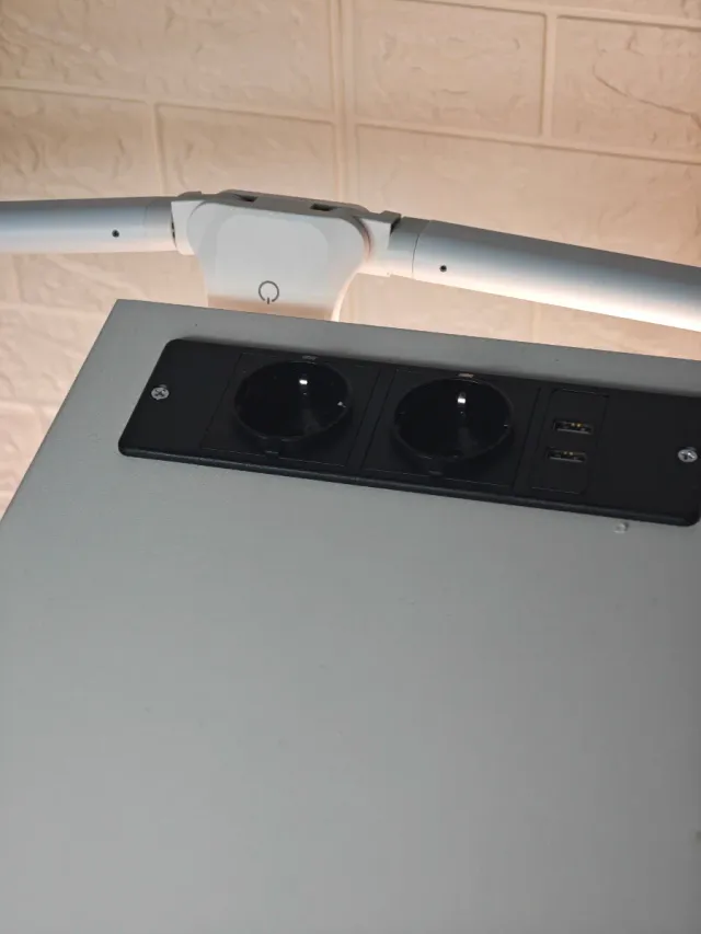 Mesita Noche Carga Blanca y Madera 70x45x25 NUEVO