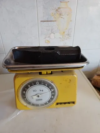 Herramienta de Renfe antigua con sello