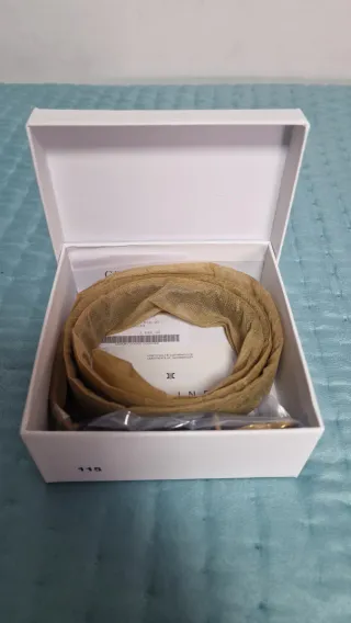 Cintura Celine in pelle nera con fibbia dorata