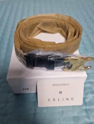 Cintura Celine in pelle nera con fibbia dorata