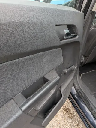 Coche Opel Astra 2005