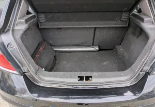 Coche Opel Astra 2005
