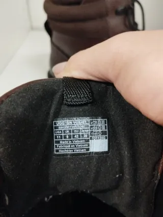 Botines UGG con plataforma marrones