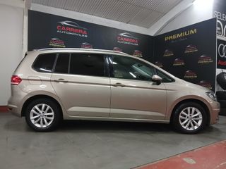 FLAMANTE Volkswagen Touran TDI 7 PLAZAS DSG 2017