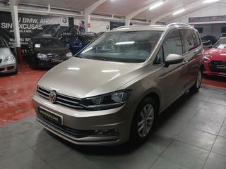FLAMANTE Volkswagen Touran TDI 7 PLAZAS DSG 2017