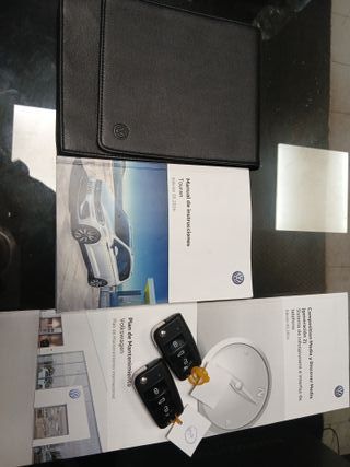 FLAMANTE Volkswagen Touran TDI 7 PLAZAS DSG 2017