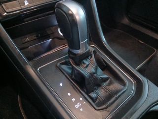 FLAMANTE Volkswagen Touran TDI 7 PLAZAS DSG 2017