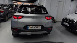 KIA Stonic 2023 1.2 Gasolina 84Cv