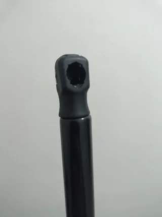 Pistones Puerta Maletero