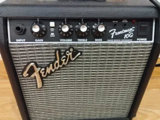 Guitarra Eléctrica Roja + Amplificador Fender