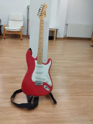 Guitarra Eléctrica Roja + Amplificador Fender