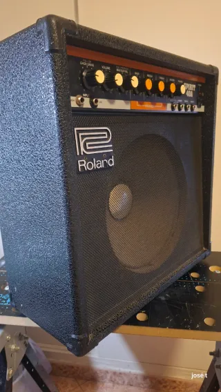 Amplificador Roland Spirit 40A