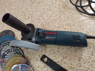 Amoladora Bosch GWS 11-125 CIE