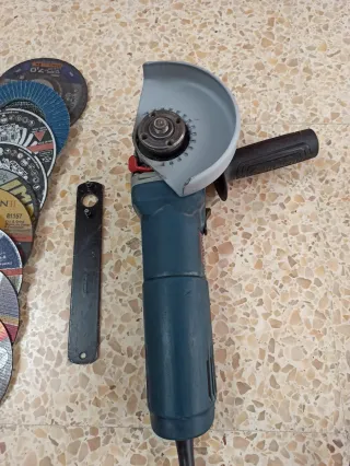 Amoladora Bosch GWS 11-125 CIE