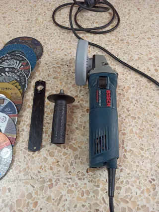 Amoladora Bosch GWS 11-125 CIE