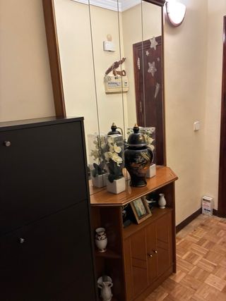 Mueble de entrada madera y cristal