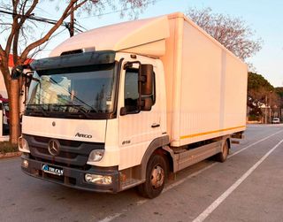 Camion rigido Mercedes Atego 816L 2010