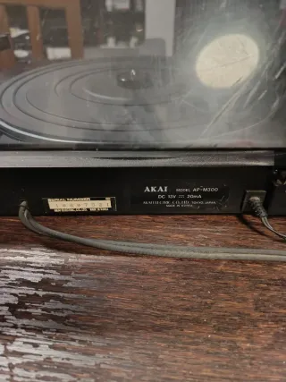 Giradischi Akai AP-M300