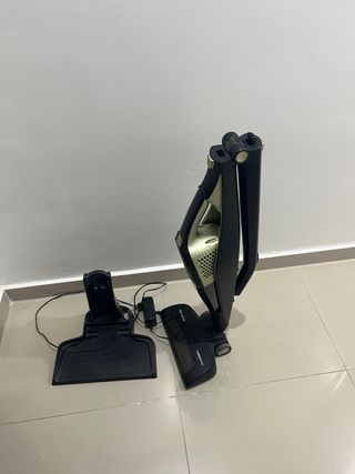 Aspirador Taurus Guzzler 25.6V