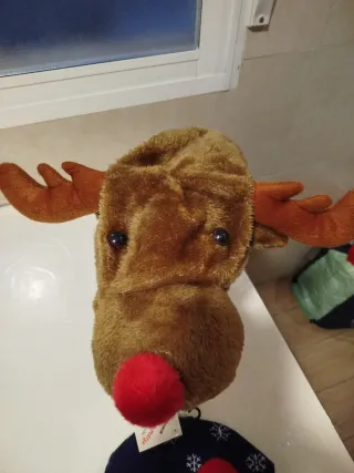 Gorro Reno Navideño Marrón y Rojo