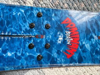 Tabla Snow Burton Dominant 156 BASE +CANTOS HECHOS