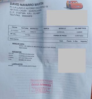 KIA Carnival EX 2004