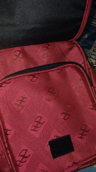 Borsello a tracolla bordeaux fantasia