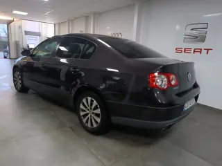 VW PASSAT TDI 140cv, 150000KMS, LIBRO REVISIONES