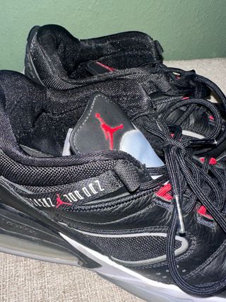 Nike Jordan Point Lane Negro y Rosa