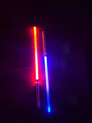 Espada láser doble dorada