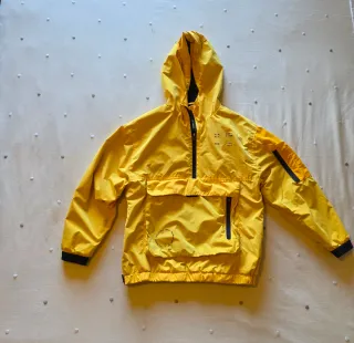 Sudadera Canguro Amarilla con Capucha