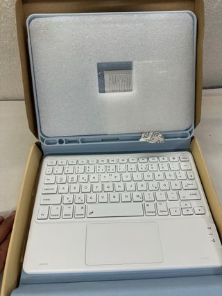 Funda CHESONA iPad Pro 11 Azul Cielo con Teclado