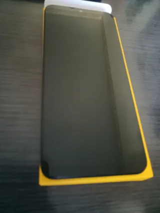 Motorola e13. Pantalla 6,50"