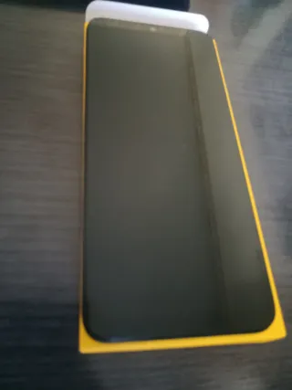 Motorola e13. Pantalla 6,50"