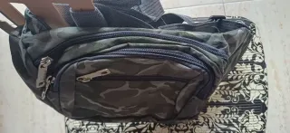 Riñonera militar verde y multicolor