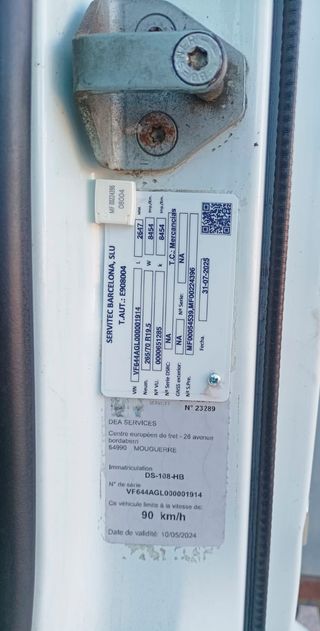 Camión rigido Renault Midlum 190 Dxi 2008