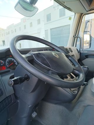 Camión rigido Renault Midlum 190 Dxi 2008