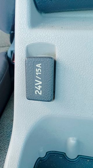 Camión rigido Renault Midlum 190 Dxi 2008