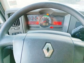 Camión rigido Renault Midlum 190 Dxi 2008