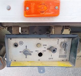 Camión rigido Renault Midlum 190 Dxi 2008